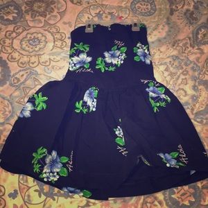 Strapless hollister dress !